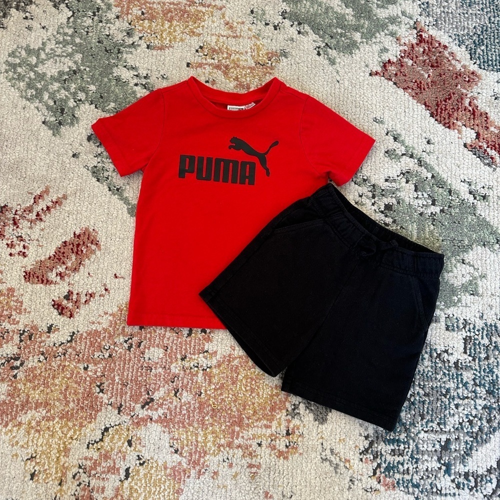 Puma Toddler Boy Red T-Shirt and Cat & Jack Black Sweat Shorts Set Size 3T - Picture 4 of 12